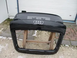 Audi A3 8Y Takaluukun/tavaratilan kansi 