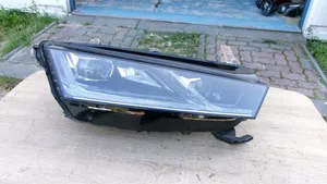 Skoda Octavia Mk4 Lampa przednia 5E4941016A