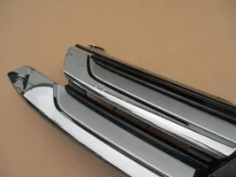 Mitsubishi Outlander Atrapa chłodnicy / Grill 