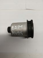 Audi A4 S4 B5 8D Supporto alloggiamento assale posteriore 8D0501541D