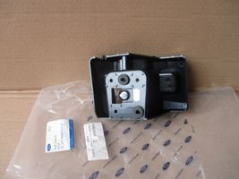 Ford S-MAX Staffa di rinforzo montaggio del paraurti posteriore EM2B17D948N