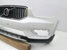 Volvo XC40 Paraurti anteriore 31449359