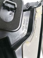 Audi Q8 Takaluukun/tavaratilan spoileri 4M8854872C