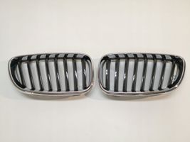 BMW 2 F22 F23 Grille calandre supérieure de pare-chocs avant 7295524