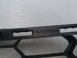 Alfa Romeo Giulietta Grille inférieure de pare-chocs avant 156085891