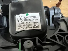 Mercedes-Benz CLA C118 X118 Takaluukun/tavaratilan kahva A0997503300