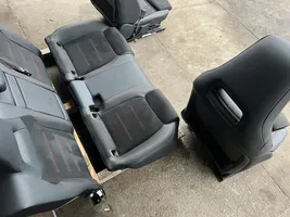 Mercedes-Benz CLA C118 X118 Fotele / Kanapa / Komplet 