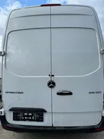 Mercedes-Benz Sprinter W907 W910 Etuovi 