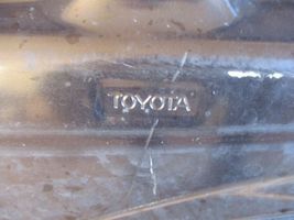 Toyota RAV 4 (XA40) Konepelti 