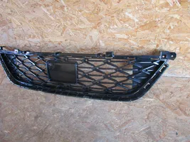 KIA Xceed Front bumper lower grill 86561-J7Q80