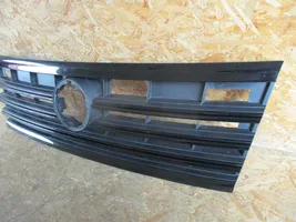 Volkswagen Touareg III Kühlergrill 760853653B