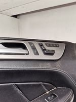 Mercedes-Benz GL X166 Rivestimento del pannello della portiera anteriore A1667207901