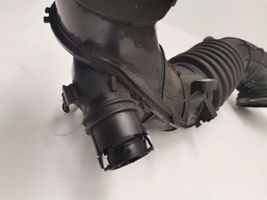 BMW 3 F30 F35 F31 Tuyau d'admission d'air turbo 586509