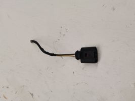 Volkswagen Touareg II Pompe de lave-glace de pare-brise 1J0973722