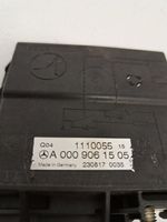 Mercedes-Benz C W205 Bezpiecznik / Przekaźnika akumulatora A0009061505