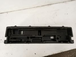 Mercedes-Benz GLE (W166 - C292) Tool box A1668990121