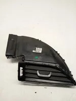BMW 7 G11 G12 Moldura protectora de la rejilla de ventilación lateral del panel 7401188