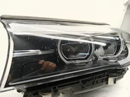 BMW 7 G11 G12 Lampa przednia 7408717