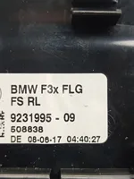 BMW 3 F30 F35 F31 Kojelaudan sivutuuletussuuttimen kehys 9231995