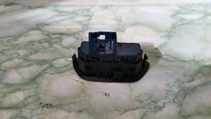 Citroen C5 Tailgate/trunk/boot open switch 