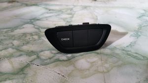 Citroen C5 Przełącznik / Przycisk otwierania klapy tylnej / bagażnika 
