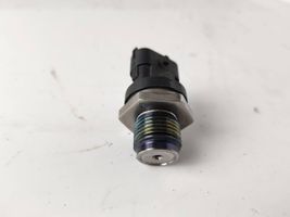 Saab 9-3 Ver2 Fuel pressure sensor 0281002937