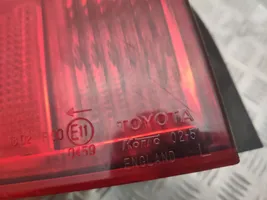 Toyota Corolla E120 E130 Lampa tylna 0251
