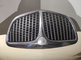 Lancia Ypsilon Pokrywa przednia / Maska silnika 