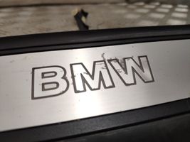 BMW 7 F01 F02 F03 F04 Listwa progowa przednia 7181011