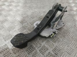 Volkswagen PASSAT CC Brake pedal 3C2721057G