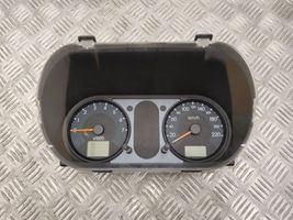 Ford Fiesta Spidometrs (instrumentu panelī) 2S6F10849JF