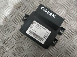 Volkswagen Tiguan Moduł / Sterownik hamulca postojowego EMF 5N0907801E