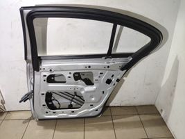 BMW 7 F01 F02 F03 F04 Aizmugurējās durvis 