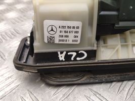 Mercedes-Benz CLA C117 X117 W117 Takaluukun/tavaratilan luukun ulkokahva A2227500593