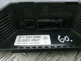 Mercedes-Benz E W211 Sisätuulettimen ohjauskytkin 2118302090