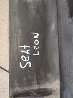 Seat Leon (1M) Próg S029901R