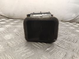 Volkswagen Touareg II Copertura griglia di ventilazione cruscotto 7P2819727