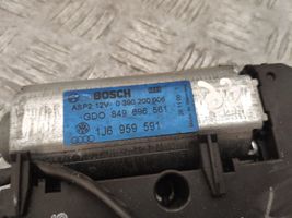 Volkswagen PASSAT B5 Sunroof motor/actuator 1J6959591