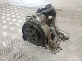 BMW 7 F01 F02 F03 F04 Eļļas sūknis 7823009