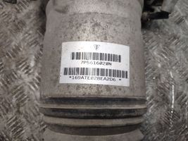 Porsche Cayenne (92A) Amortisseur de suspension pneumatique 7P5616020N