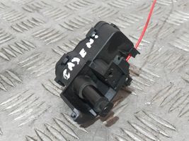 Porsche Cayenne (92A) Serratura del tappo del serbatoio del carburante 8K0862153E