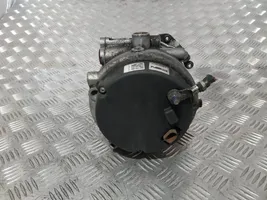 Mercedes-Benz E W210 Generatore/alternatore LRA02073