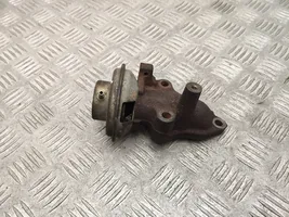 Toyota Avensis T220 EGR-venttiili 2562027060