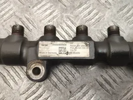 Volvo V50 Tuyau de conduite principale de carburant 9654592680