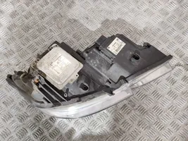 Mercedes-Benz E A207 Lampa przednia A2129007804