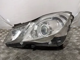 Mercedes-Benz E A207 Lampa przednia A2129007804