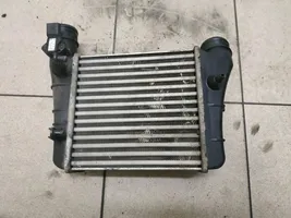 Audi A4 S4 B7 8E 8H Chłodnica powietrza doładowującego / Intercooler 8E0145805AA