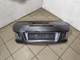 Mercedes-Benz E A207 Takaluukun/tavaratilan kansi 