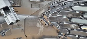Ford Kuga III Zderzak przedni LV4B17F003J