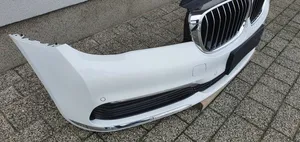 BMW 7 G11 G12 Zderzak przedni 